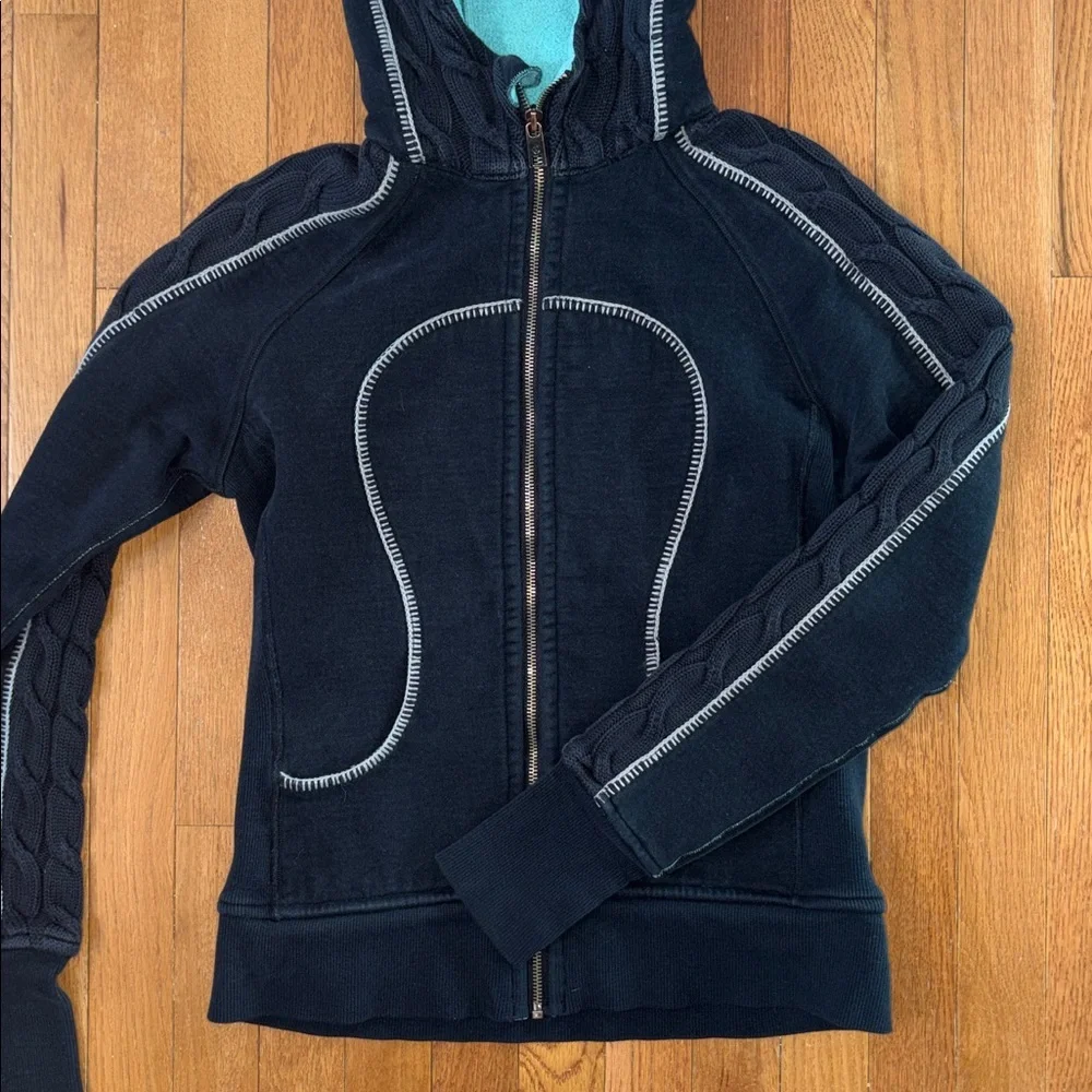 Lululemon Scuba Zip Jacket Size 8 Sweatshirt